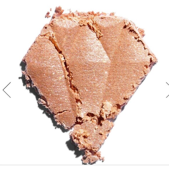 Lottie London Harley Quinn Gold Powder Eyeshadow Blending Diamond Lipstick 4 - Picture 3 of 9